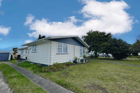 Photo of property in 10 Kotuku Place, Tokoroa, 3420