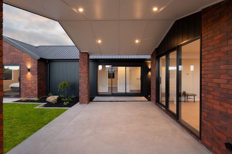 Photo of property in 52 Hugo Shaw Drive, Cambridge, 3434