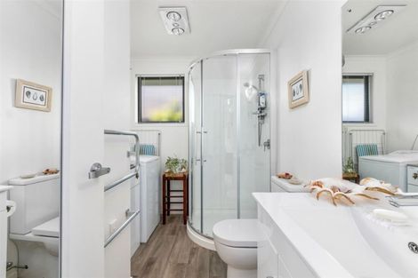Photo of property in 33 Coopers Road, Gate Pa, Tauranga, 3112