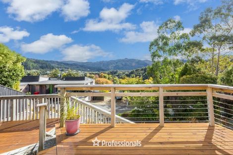 Photo of property in 8 Hobbit Lane, Pinehaven, Upper Hutt, 5371