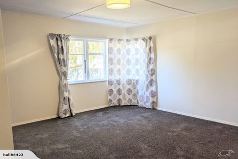 Photo of property in 152 Main Road, Wainuiomata, Lower Hutt, 5014