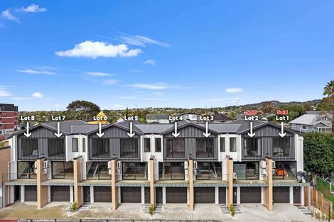 Photo of property in 3/1 Waters Place, New Lynn, Auckland, 0600