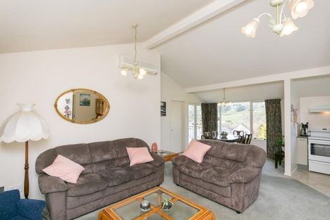 Photo of property in 6a Pony Grove, Churton Park, Wellington, 6037