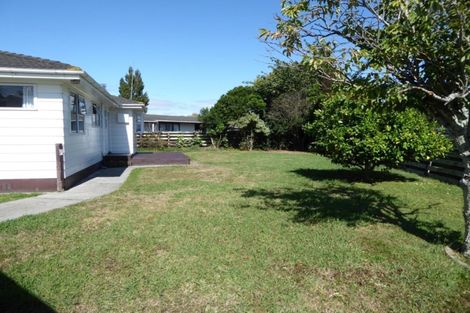 Photo of property in 44 Escort Grove, Awapuni, Palmerston North, 4412