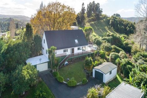 Photo of property in 3 Brenton Place, Whangamata, 3691
