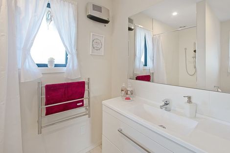 Photo of property in 11 Picadilly Avenue, Casebrook, Christchurch, 8051