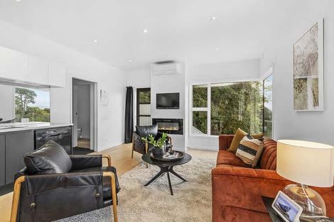 Photo of property in 10 Kilmister Avenue, Thorndon, Wellington, 6011