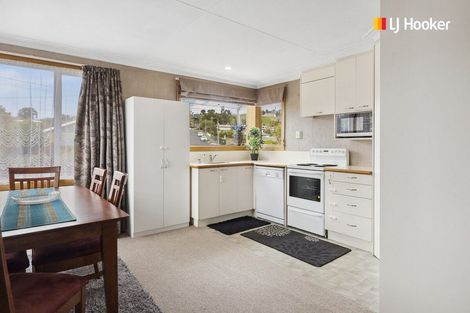 Photo of property in 5 Bell Crescent, Concord, Dunedin, 9018