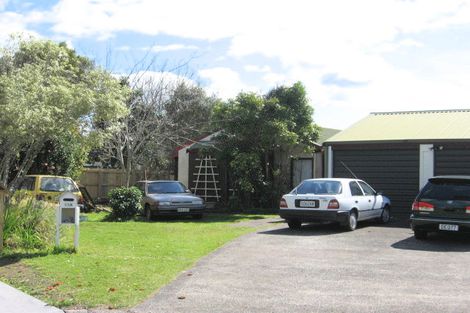 Photo of property in 11a Hamilton Crescent, Whitianga, 3510