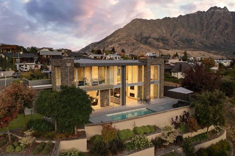 Photo of property in 9 Stewart Street, Frankton, Queenstown, 9300