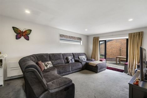 Photo of property in 96a Picton Avenue, Riccarton, Christchurch, 8011