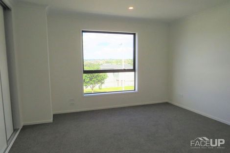 Photo of property in 9/1 Scott Road, Hobsonville, Auckland, 0616