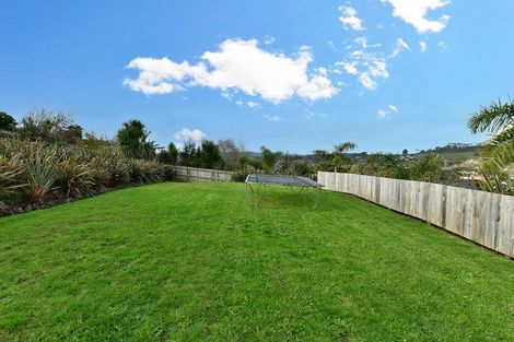 Photo of property in 76 Solan Drive, Waimauku, 0812