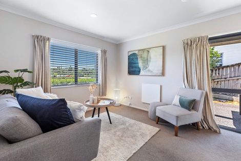 Photo of property in 18 Ko Place, Pyes Pa, Tauranga, 3112