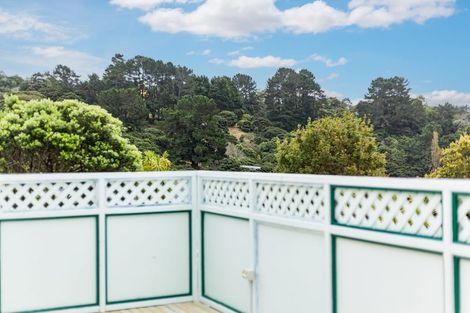 Photo of property in 27 Staithes Drive North, Whitby, Porirua, 5024