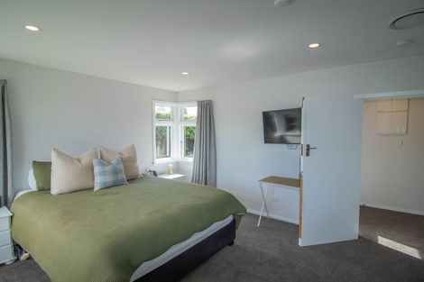 Photo of property in 15 Moreland Avenue, Papanui, Christchurch, 8053