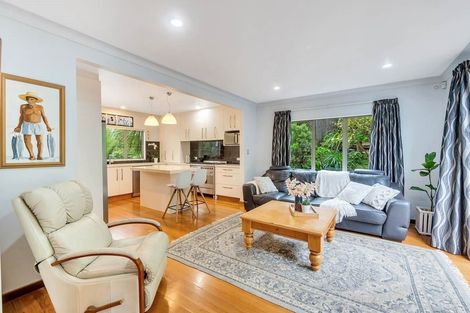 Photo of property in 40 Helen Ryburn Place, Torbay, Auckland, 0630