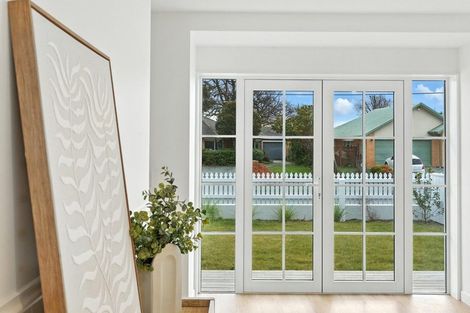 Photo of property in 2/6 Ensors Road, Opawa, Christchurch, 8023