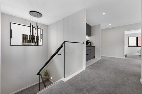 Photo of property in 2 Pukeko Road, Hobsonville, 0616