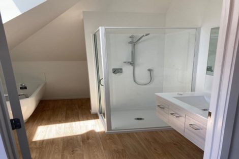 Photo of property in 47c Sherwood Avenue, Te Atatu South, Auckland, 0610