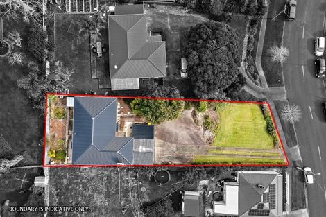 Photo of property in 9 Awaroa Road, Helensville, 0800