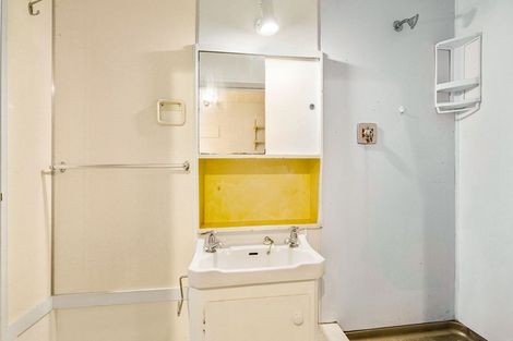 Photo of property in 24 Hartley Terrace, Massey, Auckland, 0614