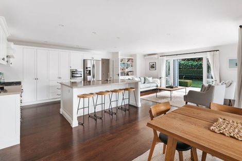 Photo of property in 5 Inglewood Place, Bethlehem, Tauranga, 3110