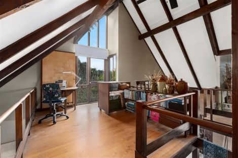 Photo of property in 22 Glade Place, Birkenhead, Auckland, 0626