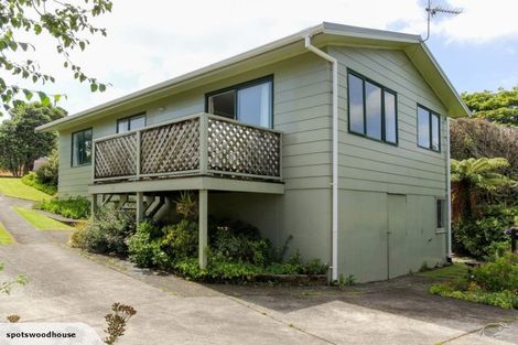 Photo of property in 8 Hobart Drive, Spotswood, New Plymouth, 4310