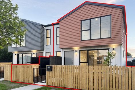 Photo of property in 1/17 Rewarewa Road, Te Atatu Peninsula, Auckland, 0610