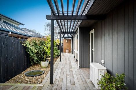 Photo of property in 14 Kent Lodge Avenue, Avonhead, Christchurch, 8042