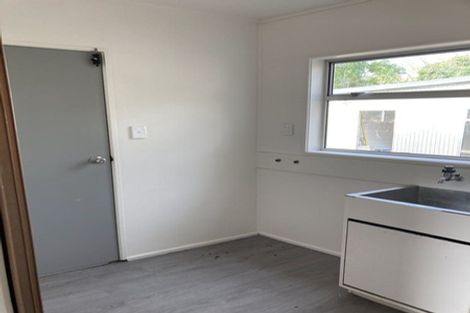 Photo of property in 52 Cascades Road, Pakuranga Heights, Auckland, 2010