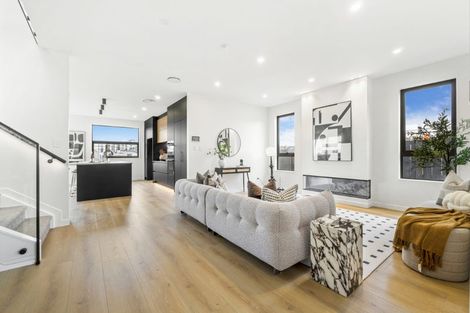 Photo of property in 29 Streamview Way, Long Bay, Auckland, 0630