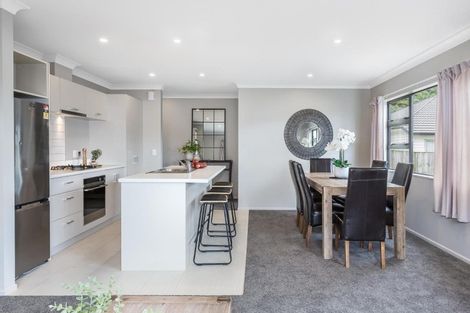 Photo of property in 27 Moonsail Drive, Whitby, Porirua, 5024