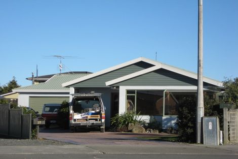 Photo of property in 10 Calder Place, Winton, 9720