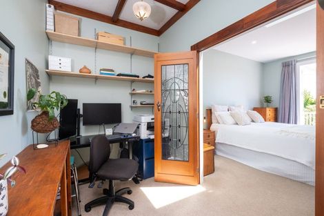 Photo of property in 42 Simla Terrace, Hospital Hill, Napier, 4110