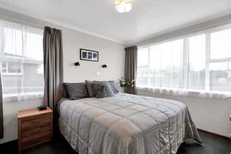 Photo of property in 1/5 Waimea Street, Westown, New Plymouth, 4310