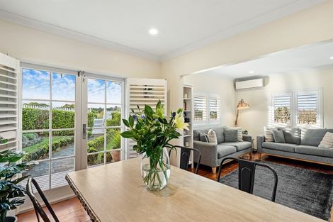 Photo of property in 1/42 Manuka Road, Glenfield, Auckland, 0629