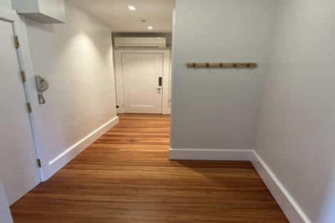 Photo of property in Inverleith Apartments, 306u3 Oriental Parade, Oriental Bay, Wellington, 6011