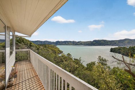 Photo of property in 292 Marine Drive, Charteris Bay, Lyttelton, 8971