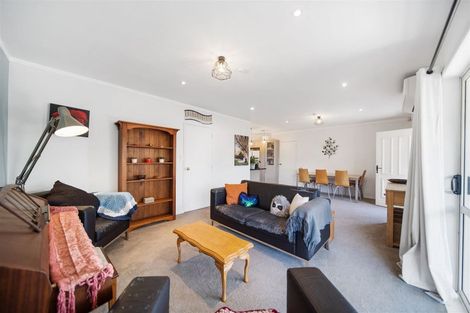 Photo of property in 45 James Street, Mangere East, Auckland, 2024