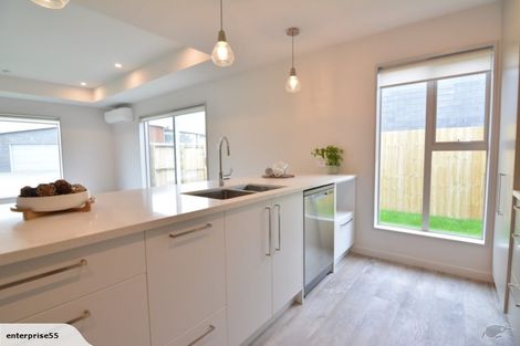 Photo of property in 8 Ardnave Lane, Broomfield, Christchurch, 8042