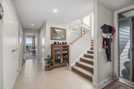 Photo of property in 23 Shepherd Road, Waipahihi, Taupo, 3330