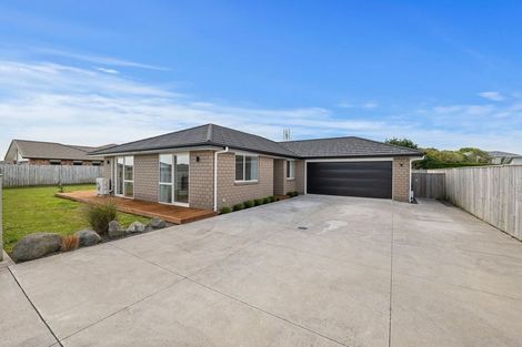 Photo of property in 1 Reremoana Close, Hawera, 4610