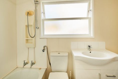 Photo of property in 7a Helvetia Grove, Naenae, Lower Hutt, 5011