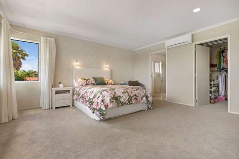 Photo of property in 115 Gravatt Road, Papamoa Beach, Papamoa, 3118