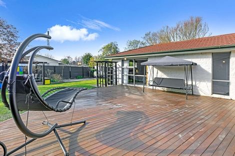 Photo of property in 18 Truscott Grove, Awapuni, Palmerston North, 4412