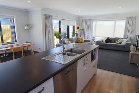 Photo of property in 4 Grovedale Square, Wainuiomata, Lower Hutt, 5014