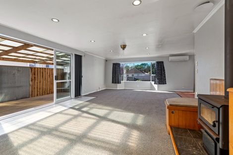 Photo of property in 53 Blake Street, Waitara, 4320