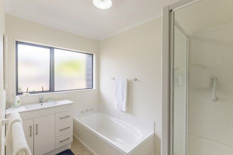 Photo of property in 14 San Vito Place, Paraparaumu Beach, Paraparaumu, 5032